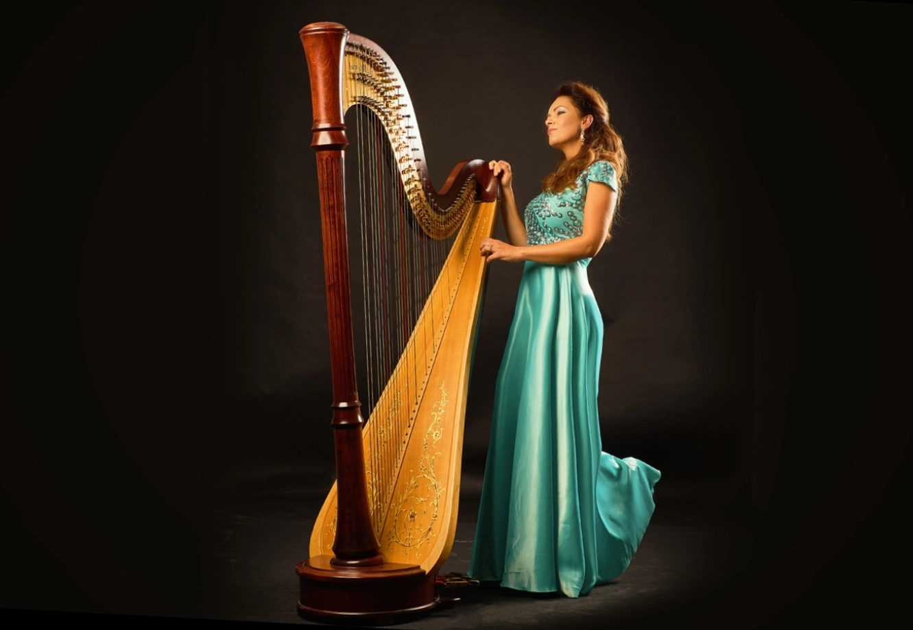 Denitza_Dimitrova_harp_photo_11